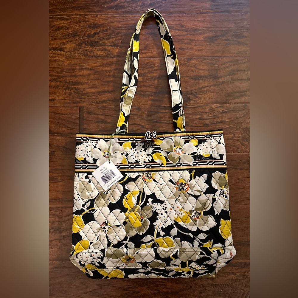 Vera Bradley *NEW WITH TAG* Dogwood Tote